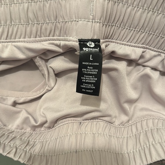 Athletic shorts - Picture 4 of 4